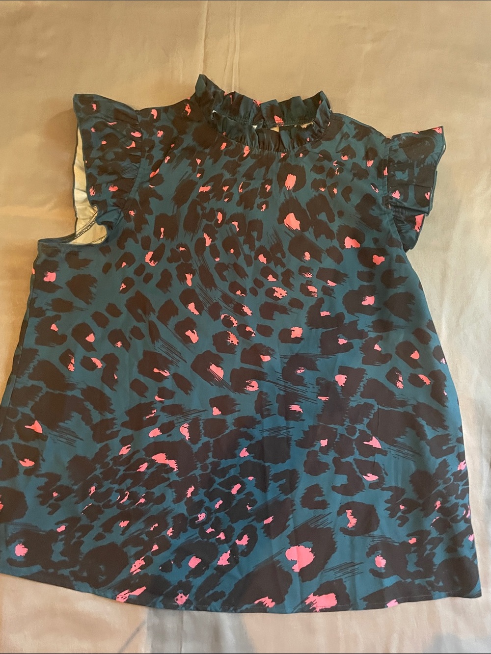 SHEIN Teal Leopard Print Ruffle Neck Blouse with Pink Accents